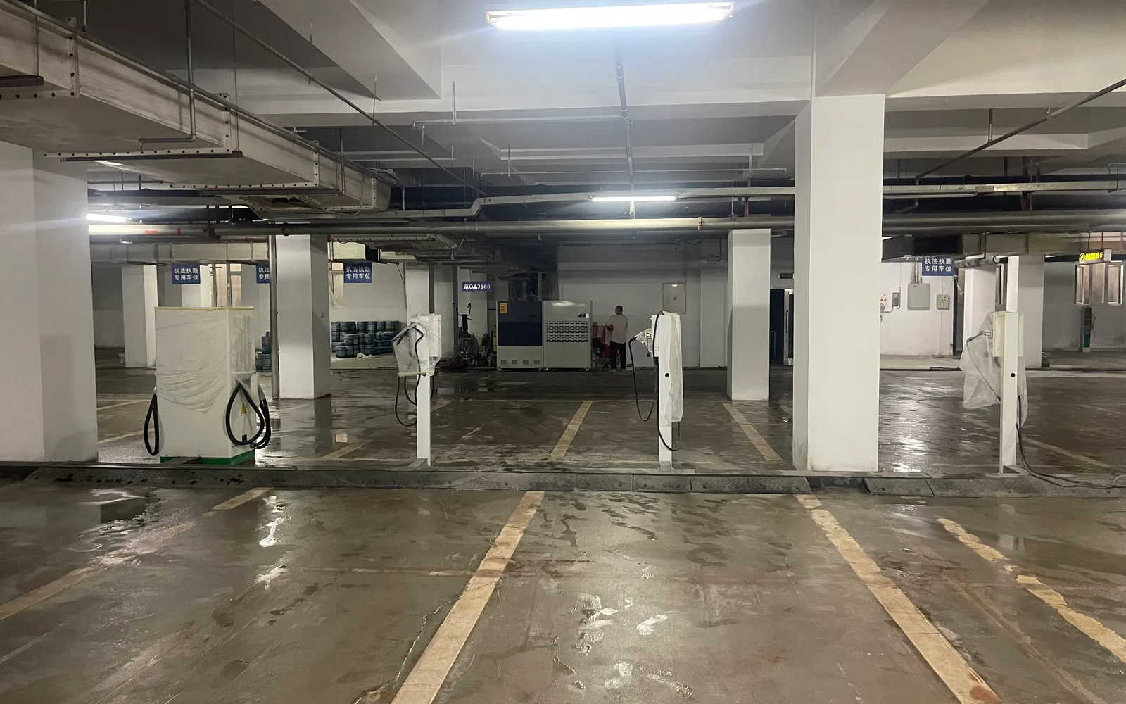最高检 · 地下空间除湿现场照片 3
